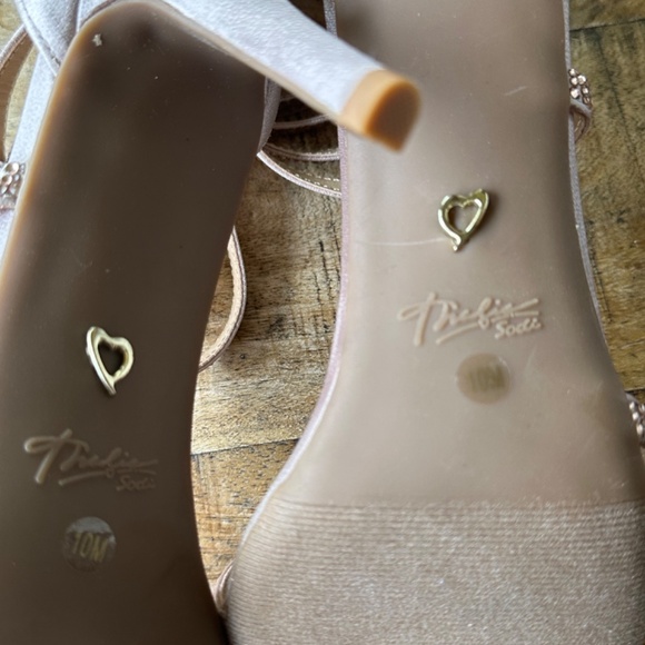 Thalia Sodi strappy heel New with Tags - Picture 7 of 7
